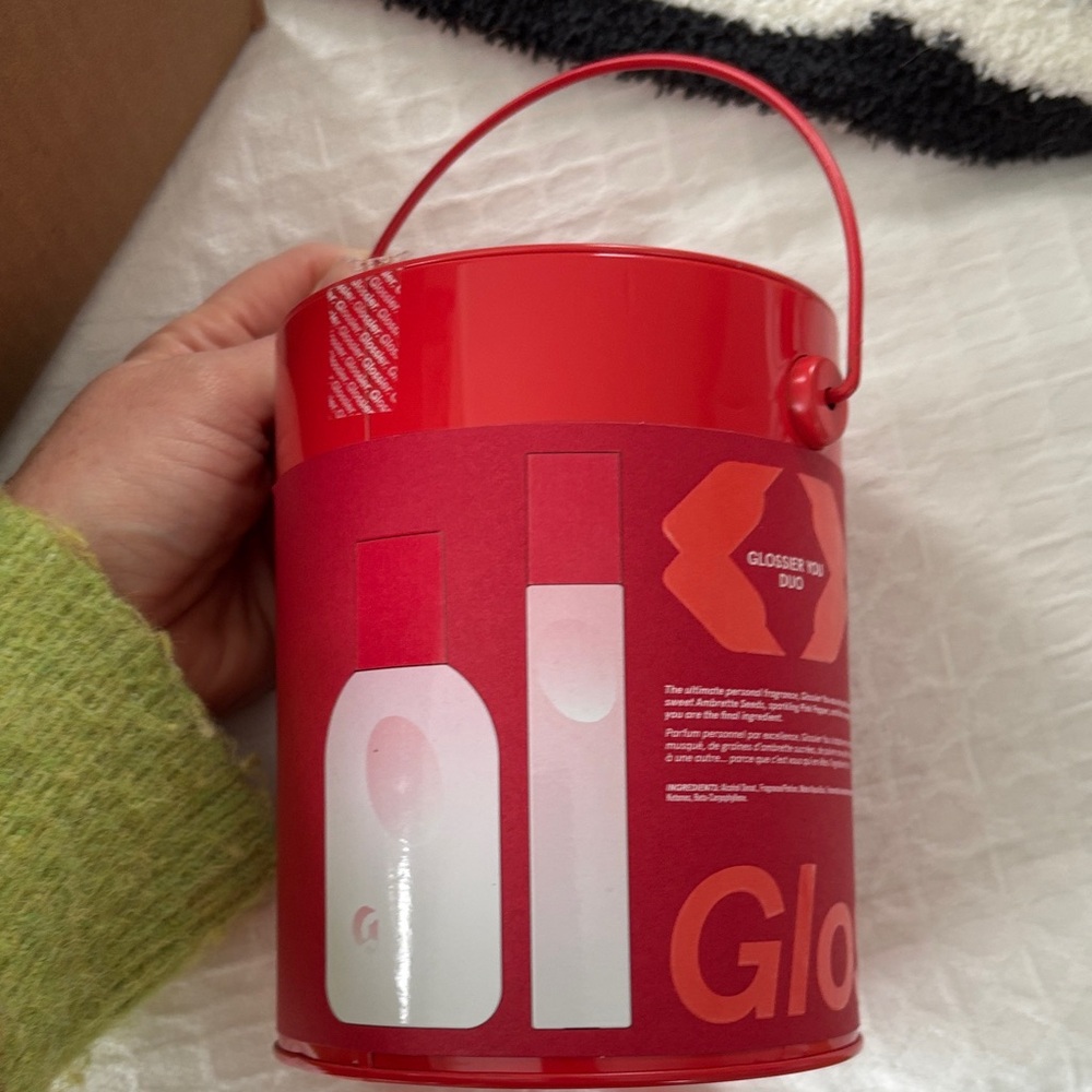 Glossier Red Holiday Tin Duo